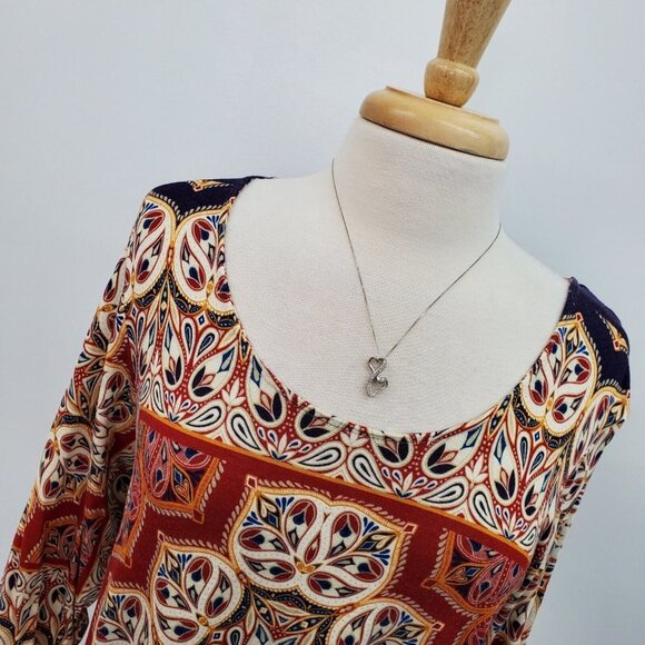 Rose + Olive Womens 3/4 Sleeve Scoop Neck Knit Top Blouse Plus Size 1X Red Blue - Picture 5 of 15